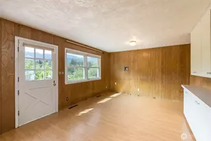 441 E Hillcrest Dr, Port Angeles, WA 98362 - Photo 12