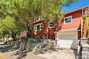 6702 5th Ave NW, Seattle, WA 98117 - Photo 2