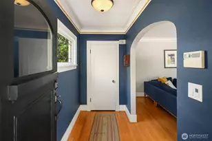 6702 5th Ave NW, Seattle, WA 98117 - Photo 4