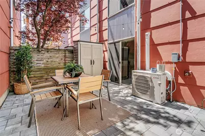 9229 17th Avenue SW #A, Seattle, WA 98106 - Photo 24