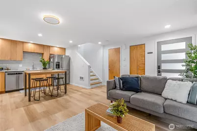 9229 17th Avenue SW #A, Seattle, WA 98106 - Photo 6