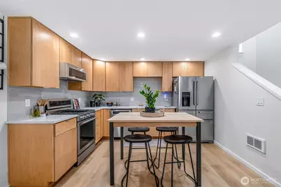 9229 17th Avenue SW #A, Seattle, WA 98106 - Photo 8