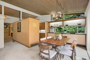11880 NE 36th Pl, Bellevue, WA 98005 - Photo 10