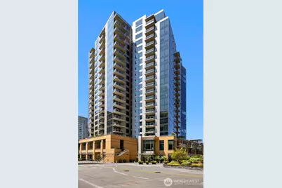 10610 NE 9th Place #2200, Bellevue, WA 98004 - Photo 30