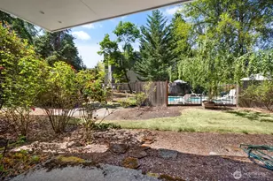 4202 Factoria Blvd SE, Bellevue, WA 98006 - Photo 20