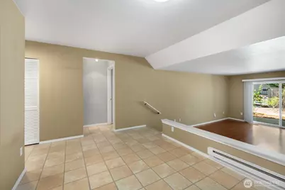 4202 Factoria Boulevard SE #D1, Bellevue, WA 98006 - Photo 6