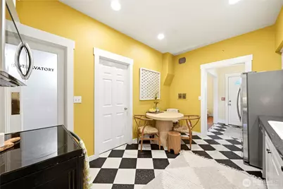 1110 NW 70th Street, Seattle, WA 98117 - Photo 20