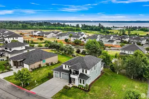 8479 Camas Dr, Birch Bay, WA 98230 - Photo 4