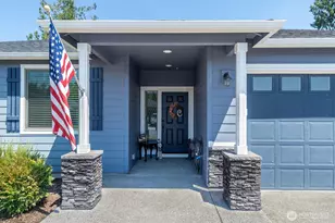 116 Zephyr Dr, SilverLake, WA 98645 - Photo 2