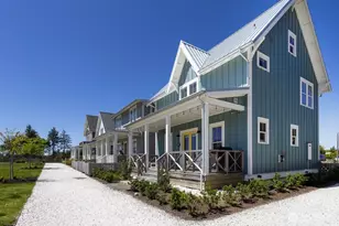 44 Horseshoe Ln, Pacific Beach, WA 98571 - Photo 2