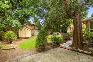 13730 SE 20th St, Bellevue, WA 98005 - Photo 28