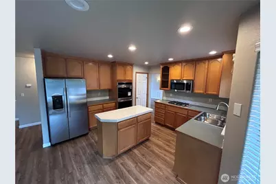 20317 124th Street Ct E, Bonney Lake, WA 98391 - Photo 10