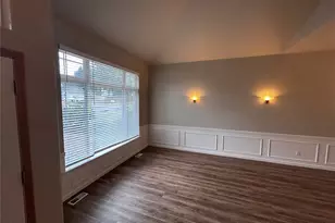 20317 124th St Ct E, Bonney Lake, WA 98391 - Photo 6