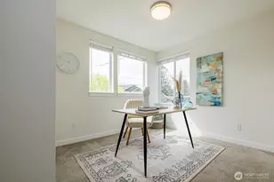 522 N 104th St, Seattle, WA 98133 - Photo 14