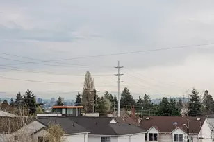 522 N 104th St, Seattle, WA 98133 - Photo 34