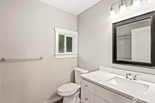6615 S Huson St, Tacoma, WA 98409 - Photo 18