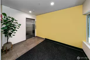 121 12th Ave E, Seattle, WA 98102 - Photo 16
