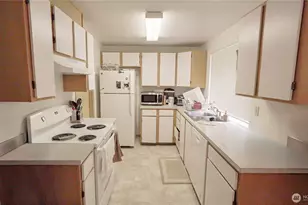 4846 S 48th St, Tacoma, WA 98409 - Photo 8