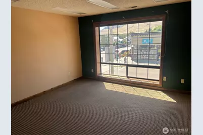 105 N Emerson Street #203, Chelan, WA 98816 - Photo 2