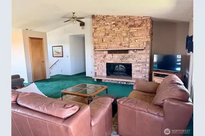 705 NE Blake Avenue, Wilbur, WA 99185 - Photo 6