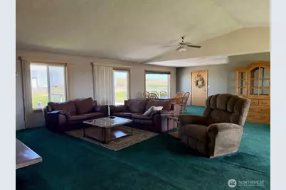 705 NE Blake Avenue, Wilbur, WA 99185 - Photo 4
