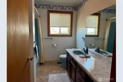 705 NE Blake Avenue, Wilbur, WA 99185 - Photo 24