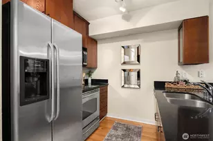 5847 NE 75th St, Seattle, WA 98115 - Photo 12