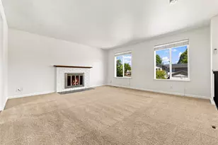 12629 SE 277th Pl, Kent, WA 98030 - Photo 2