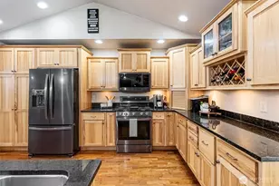 1035 Red Tail Ln, Bellingham, WA 98226 - Photo 4