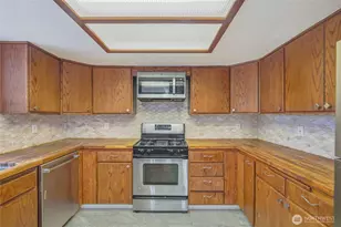 201 K St NE, Auburn, WA 98002 - Photo 12