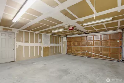 201 K Street NE, Auburn, WA 98002 - Photo 28