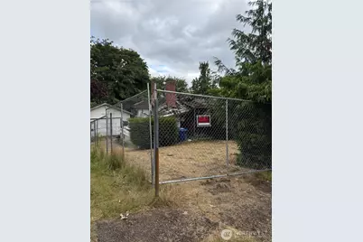 11425 69th Place S, Seattle, WA 98178 - Photo 4