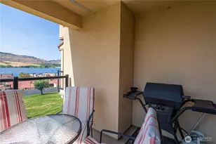 100 Lake Chelan Shores, Chelan, WA 98816 - Photo 6