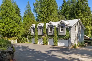 7205 NE Dolphin Dr, Bainbridge Island, WA 98110 - Photo 32
