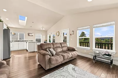 911 Mount Olympus Avenue SE, Ocean Shores, WA 98569 - Photo 16
