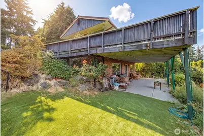 2444 72nd Avenue SE, Mercer Island, WA 98040 - Photo 6