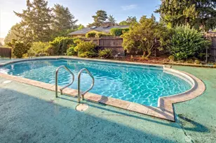 2444 72nd Ave SE, Mercer Island, WA 98040 - Photo 4