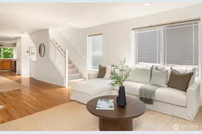 4054 54th Avenue SW, Seattle, WA 98116 - Photo 2