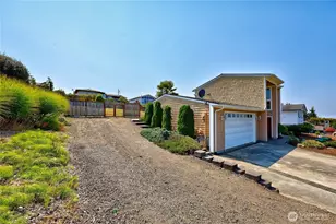 274 Colman Dr, Port Townsend, WA 98368 - Photo 32