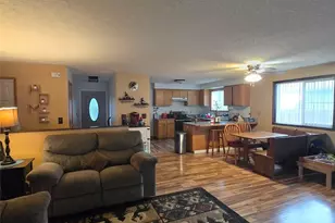 4236 Pennsylvania, Longview, WA 98632 - Photo 4