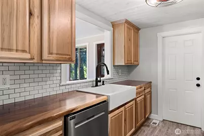 7844 Tanwax Drive SE, Olympia, WA 98513 - Photo 12