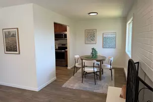 9911 NE 119th Ct, Kirkland, WA 98034 - Photo 6