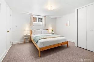 8526 17th Ave NE, Seattle, WA 98115 - Photo 24