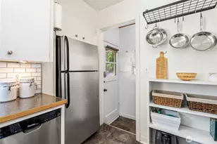 8526 17th Ave NE, Seattle, WA 98115 - Photo 14