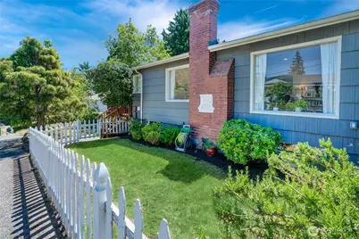 8526 17th Avenue NE, Seattle, WA 98115 - Photo 30