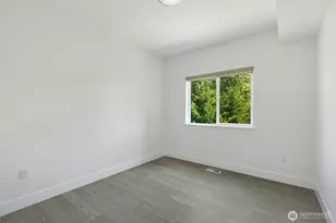 4608 223 Street SW, Mountlake Terrace, WA 98043 - Photo 22