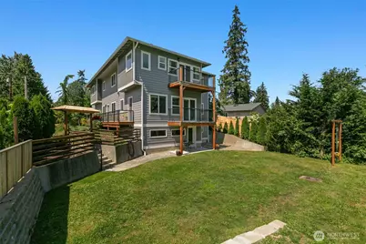 4608 223 Street SW, Mountlake Terrace, WA 98043 - Photo 38