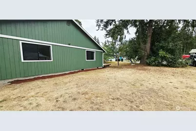 9050 Quinault Drive NE, Olympia, WA 98516 - Photo 14