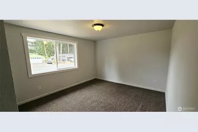 9050 Quinault Drive NE, Olympia, WA 98516 - Photo 10