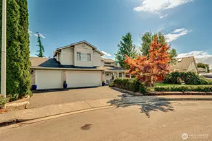 307 NE 134th Cir, Vancouver, WA 98685 - Photo 2